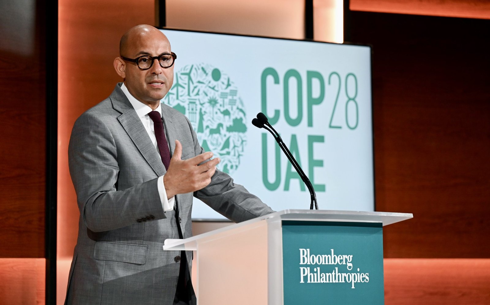 الأمين العام التنفيذي لمنظمة الأمم المتحدة للمناخ يدعو لإنهاء عصر الوقود الأحفوري