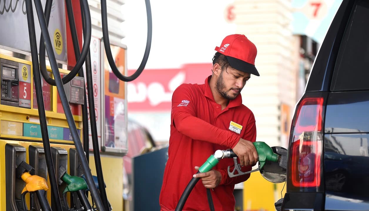 تراجع أسعار النفط في التعاملات الآسيوية وسط ترقب لقرار (أوبك +)