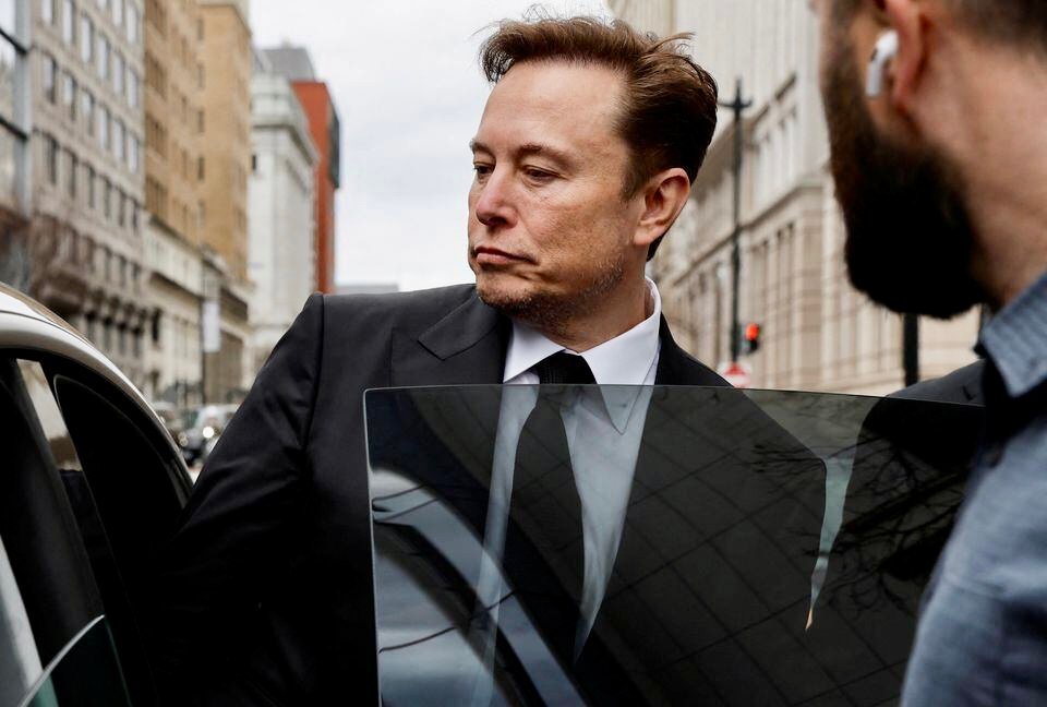 إسرائيل ترحب بصفقة “ستارلينك” مع الملياردير إيلون ماسك