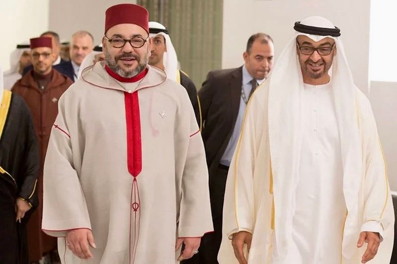 استقبال رسمي لجلالة الملك من طرف رئيس دولة الإمارات العربية المتحدة