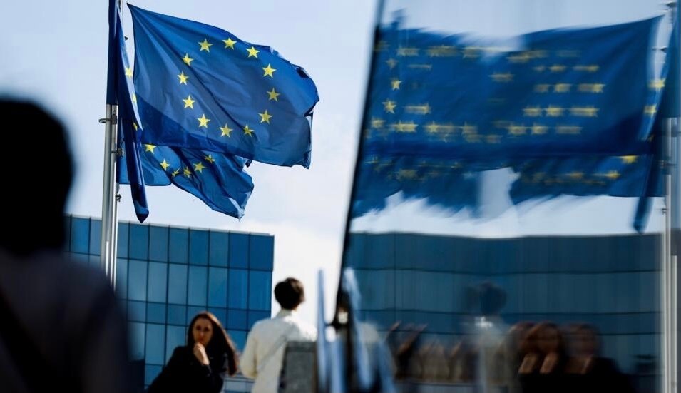 الاتحاد الأوروبي يُلزم الشركات توفير حماية سيبرانية للمنتجات الذكية