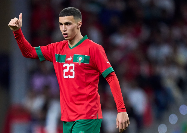 تتويج الخنوس بجائزة “الأسد البلجيكي” لأفضل لاعب من أصول مغاربية