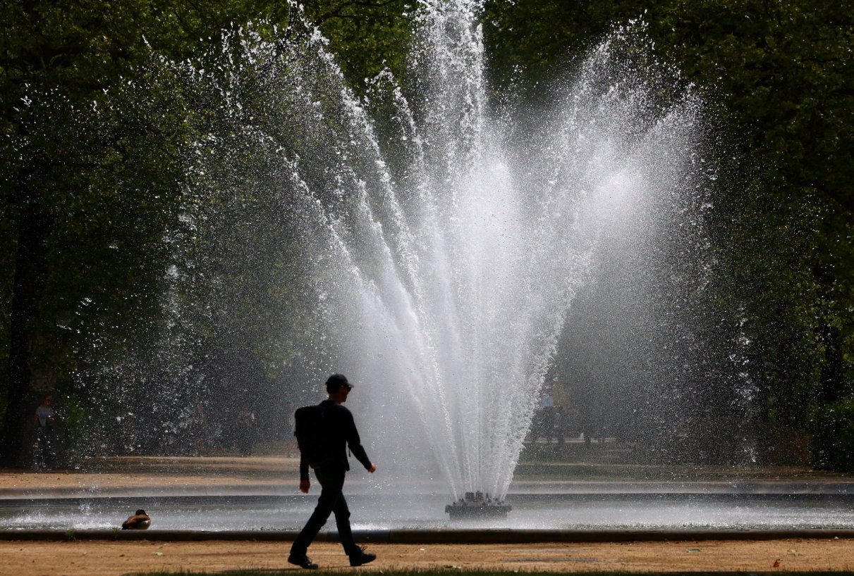 درجة حرارة الأرض تسجل ارتفاعا قياسيا جديدا