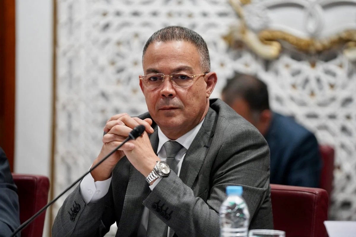 لقجع: الاستثمار في التعليم يعد الاستثمار الحقيقي في مستقبل الأجيال الصاعدة