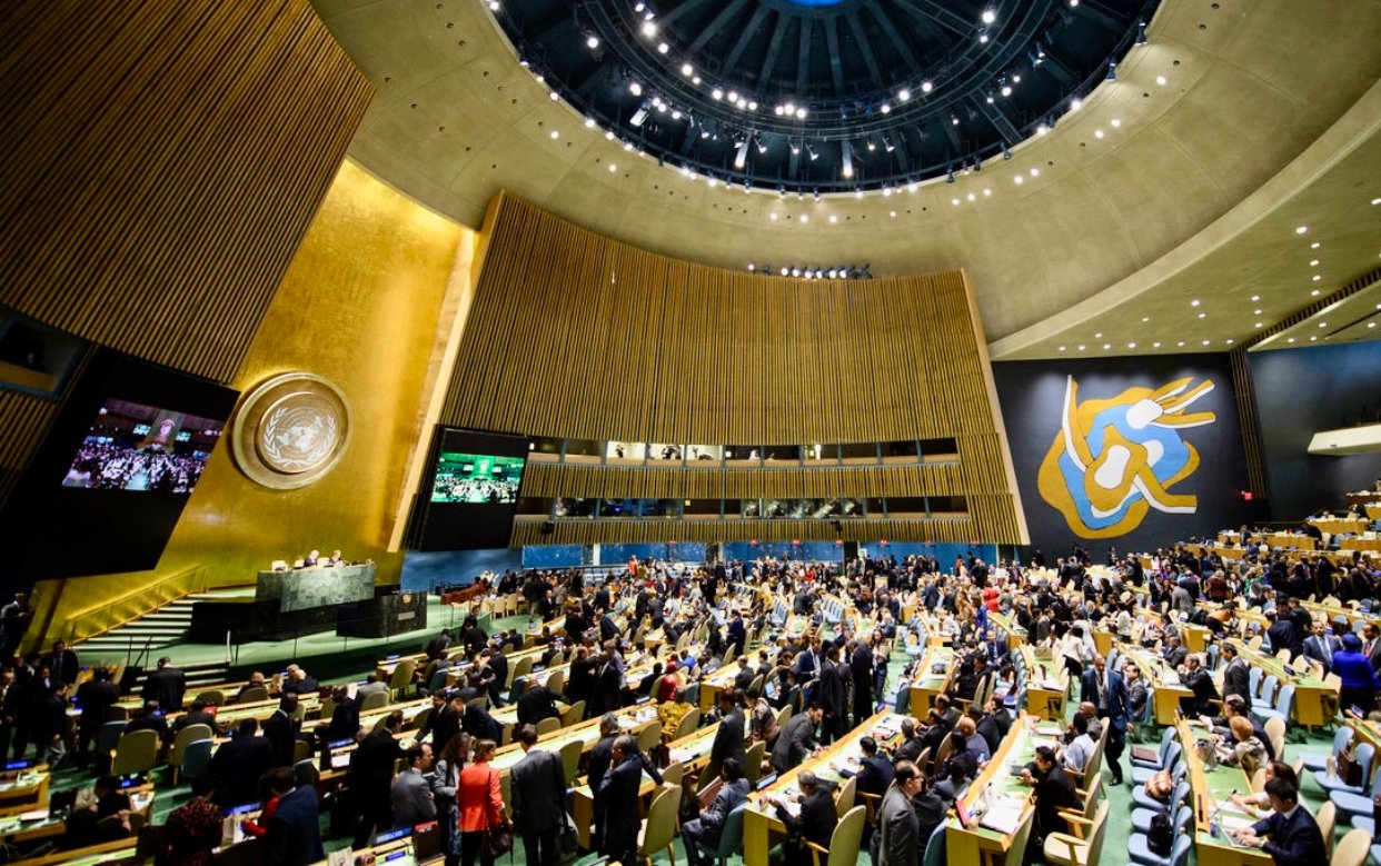 الجمعية العامة تطالب بوقف فوري لإطلاق النار في غزة