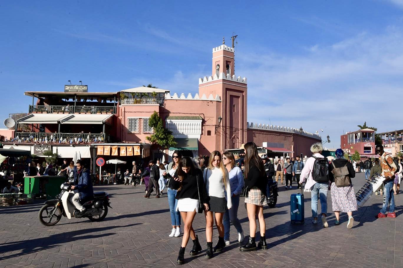 عائدات السياحة تقفز إلى 88,5 مليار درهم