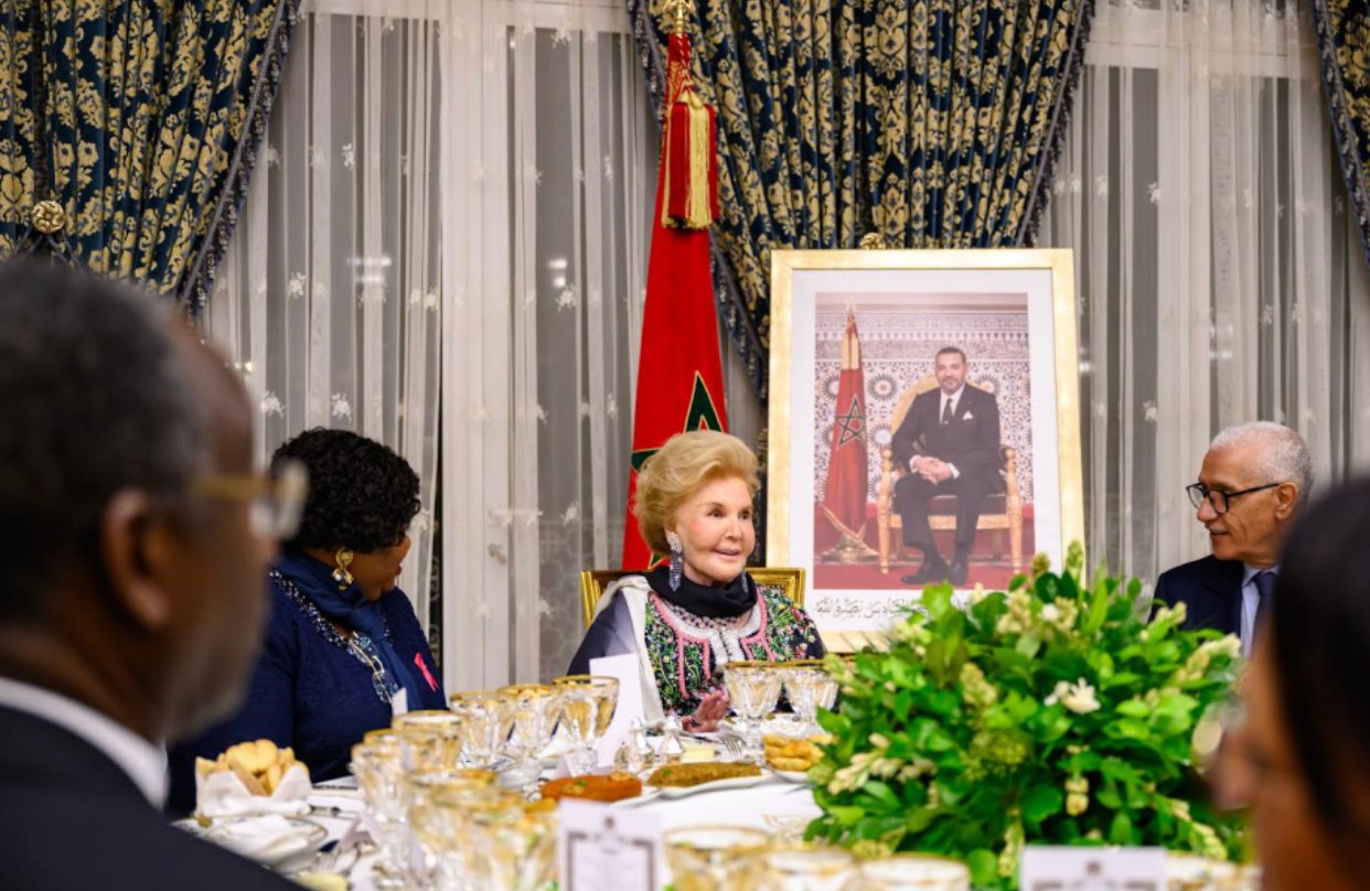 تكريم الأميرة للا لمياء الصلح تقديرا لجهودها لفائدة المكفوفين وضعاف البصر