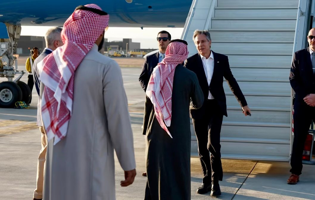 بلينكن يناقش علاقات إسرائيل والسعودية