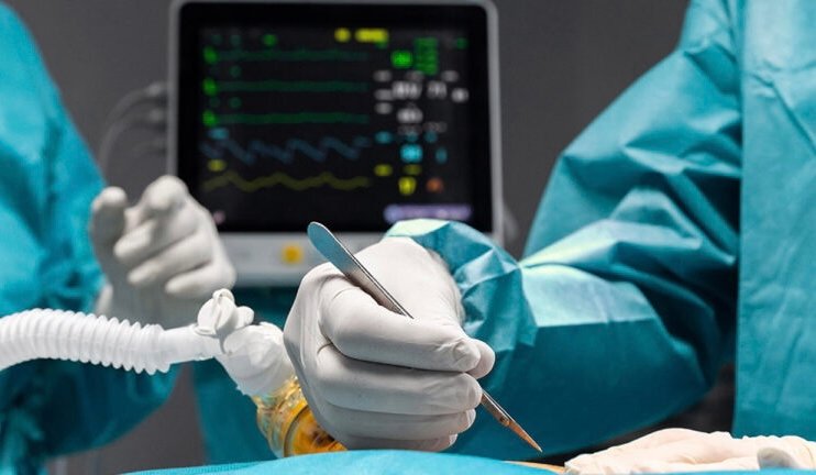 بقلب في اليمين ..حالة نادرة لفتاة من الحسيمة تعيش بأحشاء معكوسة الموضع