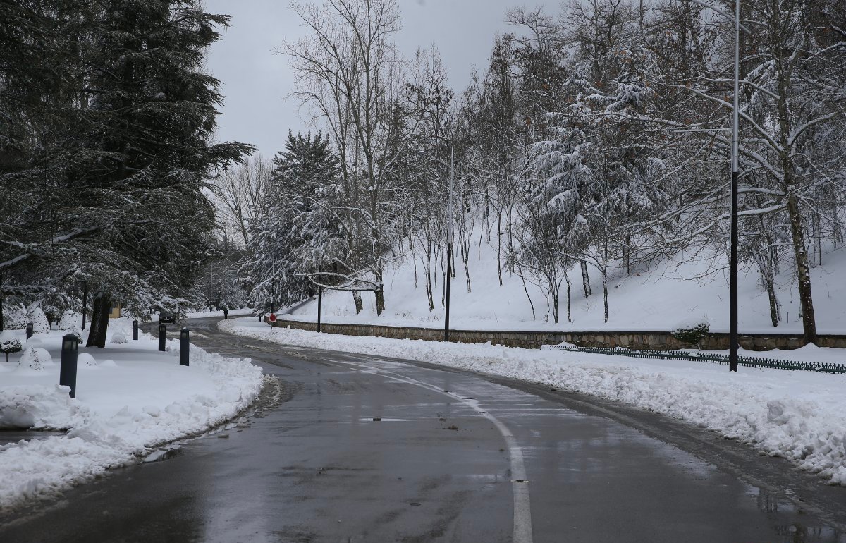 وزارة التجهيز تحذر مستعملي الطريق بسبب سوء الأحوال الجوية