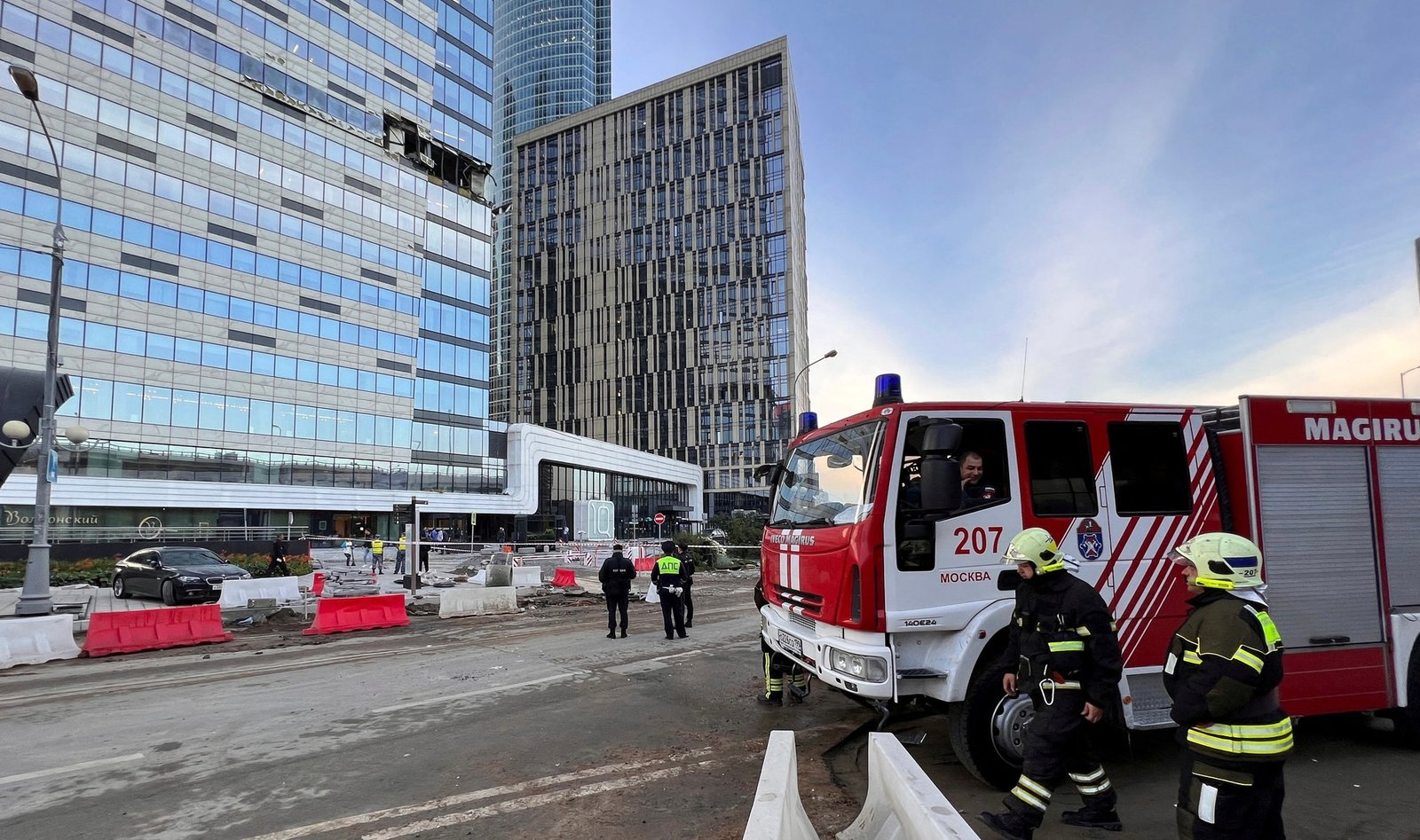 موسكو وكييف تكثفان القصف المتبادل بالصواريخ والمسيرات