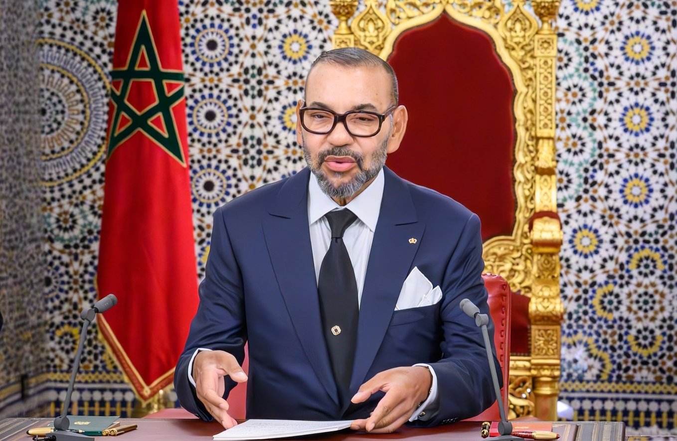 الملك يعطي تعليماته السامية بتخصيص منح إضافية لفائدة الطلبة الفلسطينيين