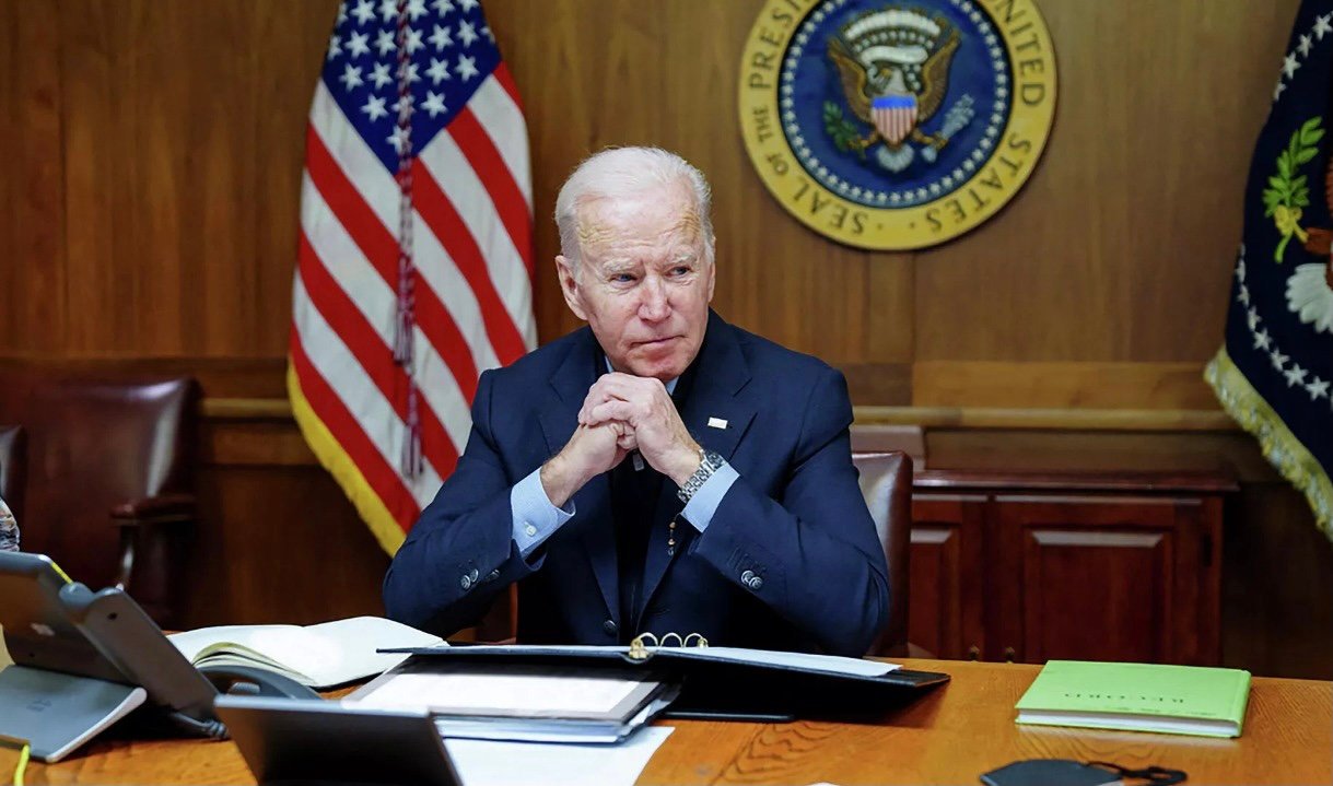 البيت الأبيض يتوقع “بداية جيدة” للاقتصاد في 2024