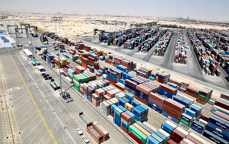 العجز التجاري يتراجع بـ21,5 مليار درهم