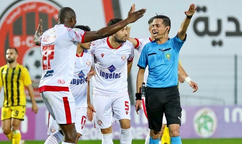 توقيف وتغريم الناطق الرسمي للوداد محمد طلال