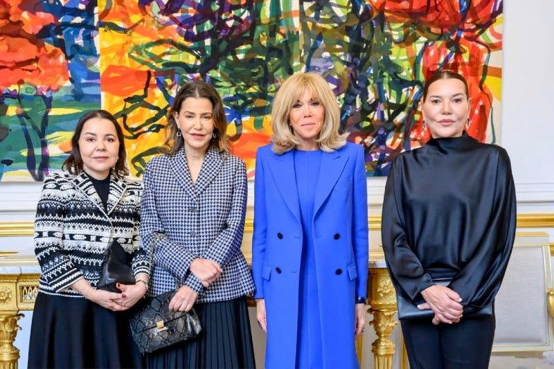 بريجيت تستقبل الأميرات للا مريم وللا أسماء وللا حسناء بقصر الإليزي