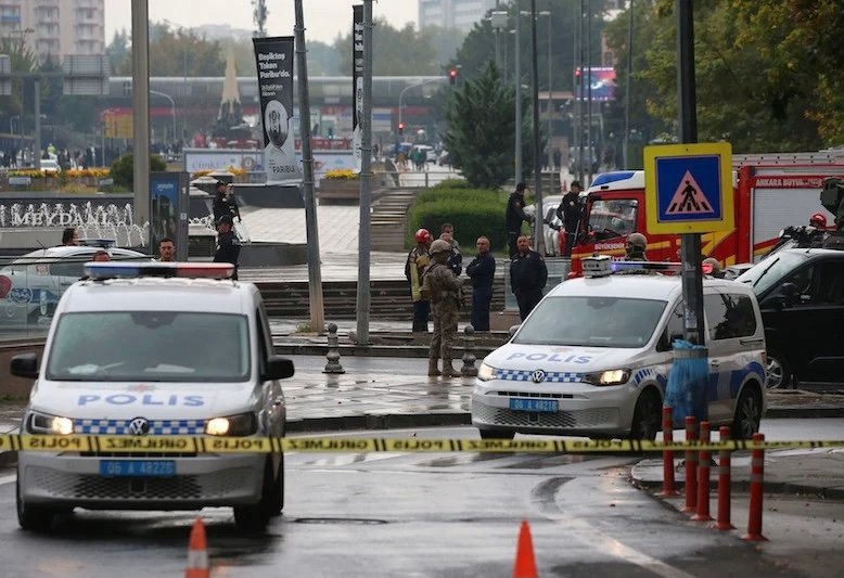 قتلى وجرحى في هجوم مسلح أمام محكمة بإسطنبول
