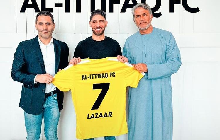 أشرف لزعر ينضم رسميا للدوري الإماراتي