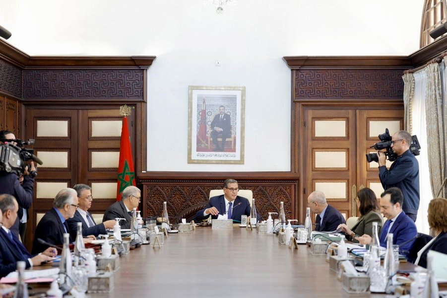 اللجنة الوطنية للاستثمارات تصادق على أربعة مشاريع اتفاقيات بقيمة 36.4 مليار درهم