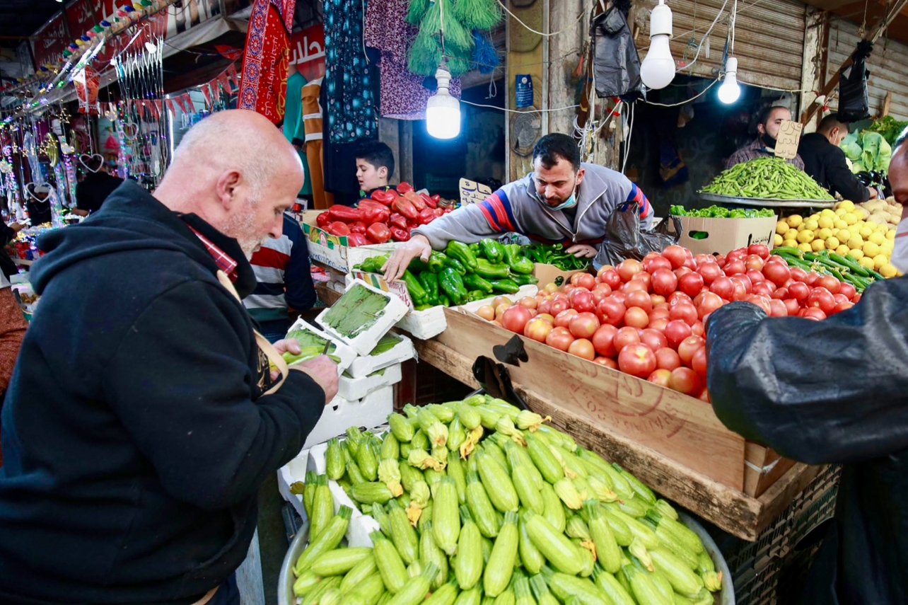 ضبط 5470 مخالفة تتعلق بالأسعار وجودة المواد الغذائية