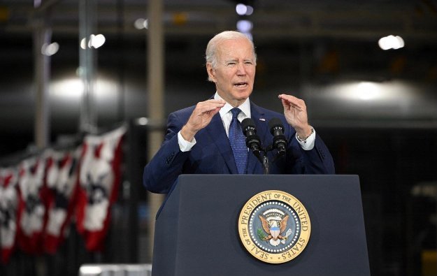 إدارة بايدن تخصص 830 مليون دولار لتعزيز البنية التحتية ومكافحة تغير المناخ