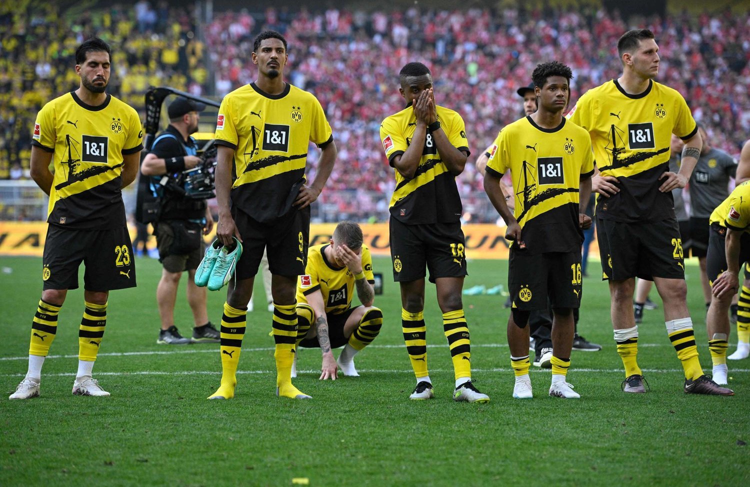 دورتموند يسقط برباعية على يد لايبزيج