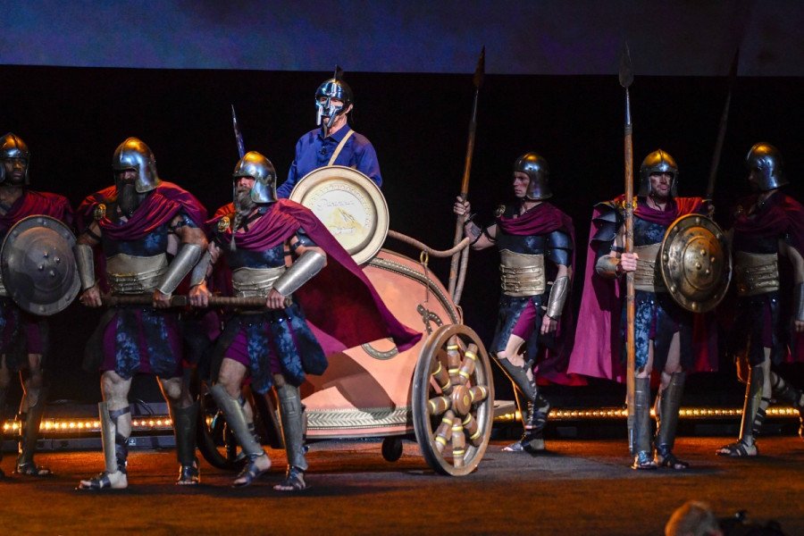 الكشف عن المشاهد الاولى لفيلم “غلاديتور 2”