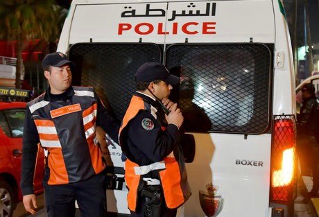 قرصنة المكالمات الهاتفية تجر شخصين لقبضة الأمن