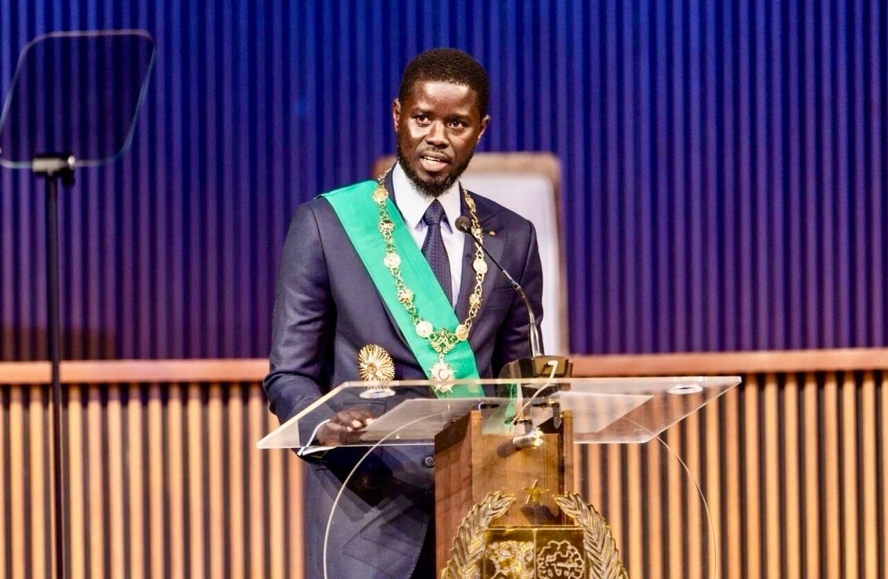 الرئيس السنغالي يشكل “حكومة قطيعة”