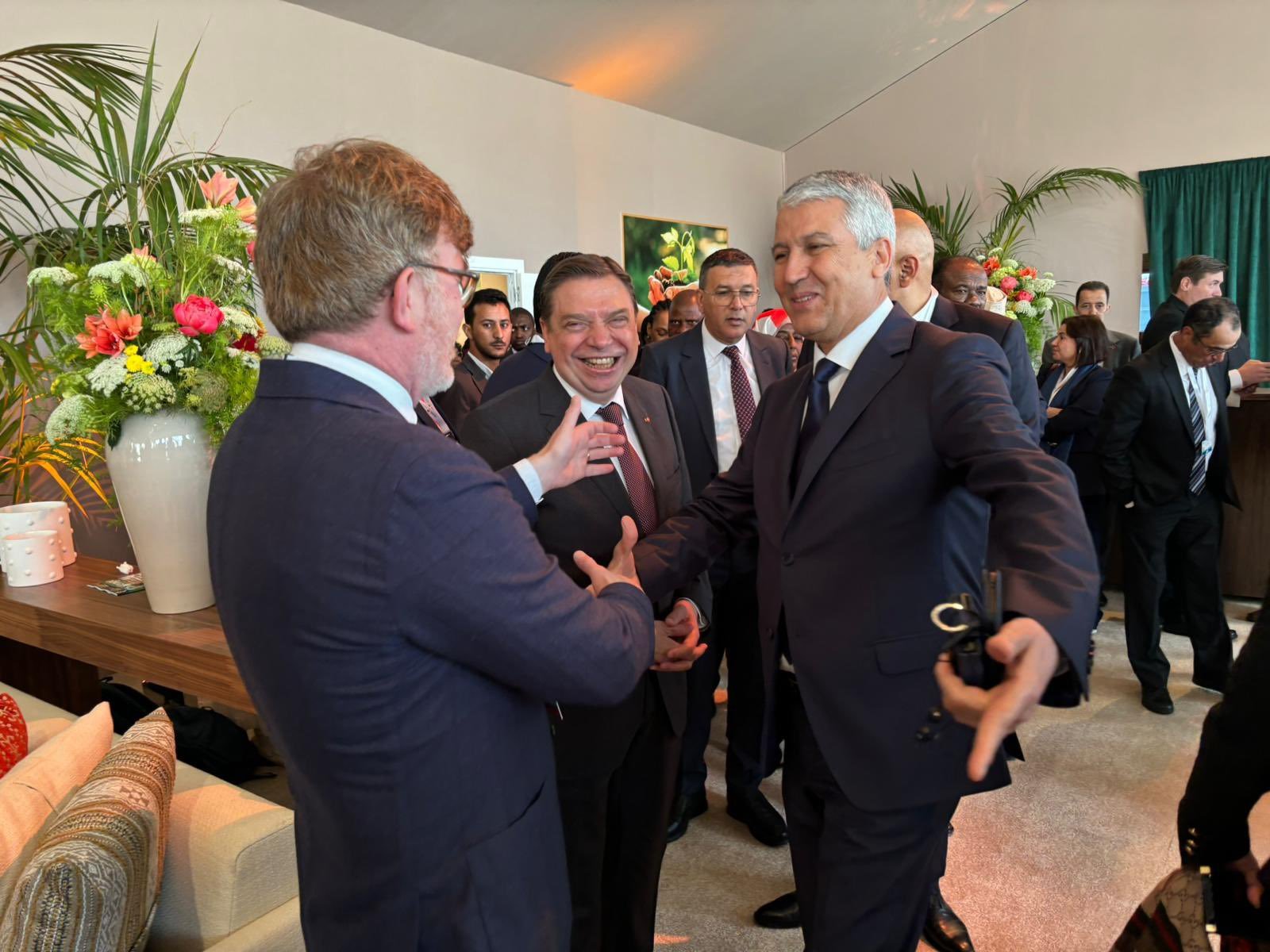 التوقيع على خارطة طريق للشراكة في مجالي الفلاحة والغابات بين المغرب وفرنسا