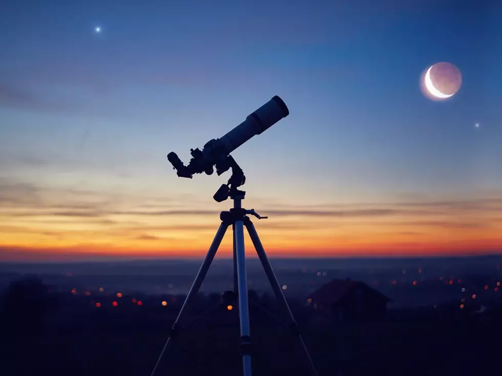 دول عربية تتحرى اليوم الإثنين رؤية هلال شهر شوال