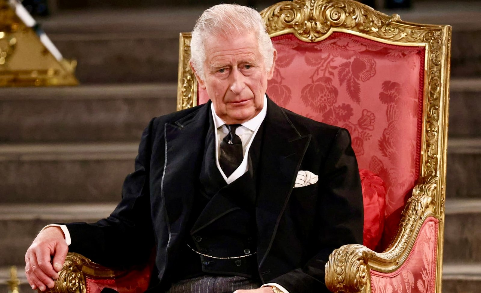 ملك بريطانيا يستأنف مهامه العامة