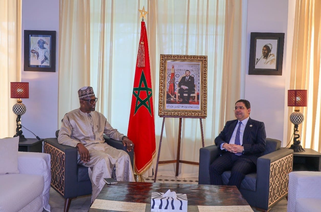 بوريطة دايْر خدمْتوا بافريقيا .. ليوما استقبل وزير الخارجية الغابوني لتعزيز العلاقات الثنائية بين البلدين