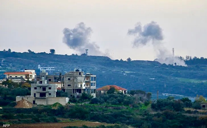 “حزب الله” يطلق عشرات الصواريخ على شمال إسرائيل