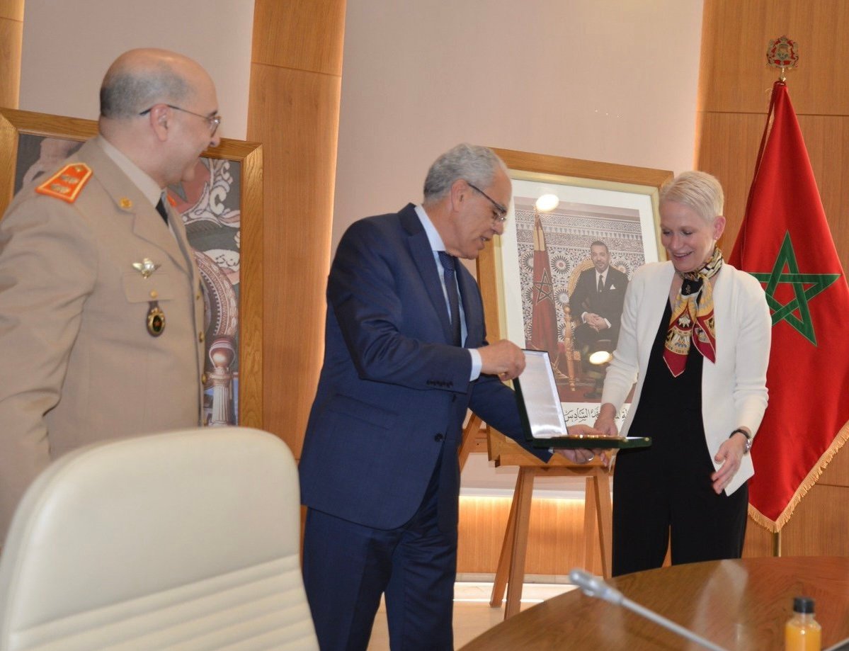 لوديي يتباحث مع مساعدة وزير الدفاع الأمريكي لشؤون الأمن الدولي