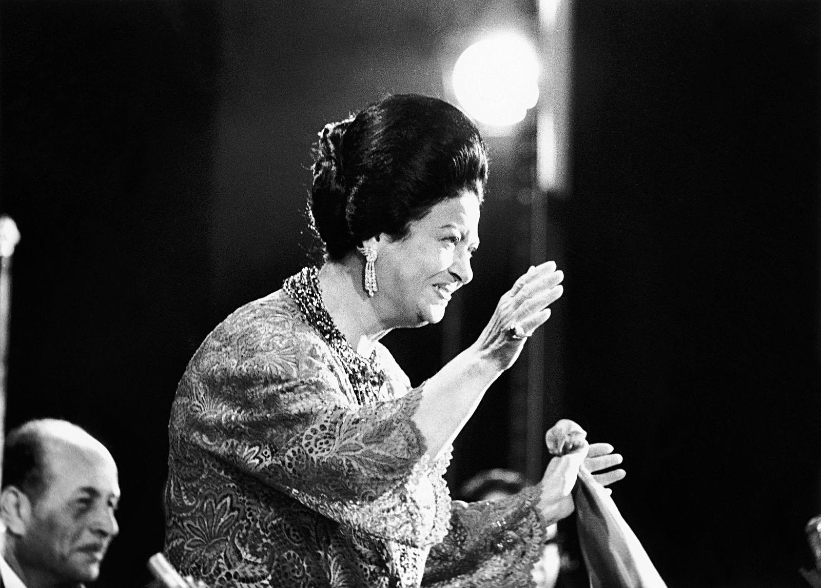 الرباط على موعد مع أم كلثوم بتقنية “الهولوجرام”