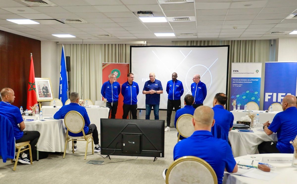 تدريب معتمد لفائدة مكوني المدربين في مجال كرة القدم