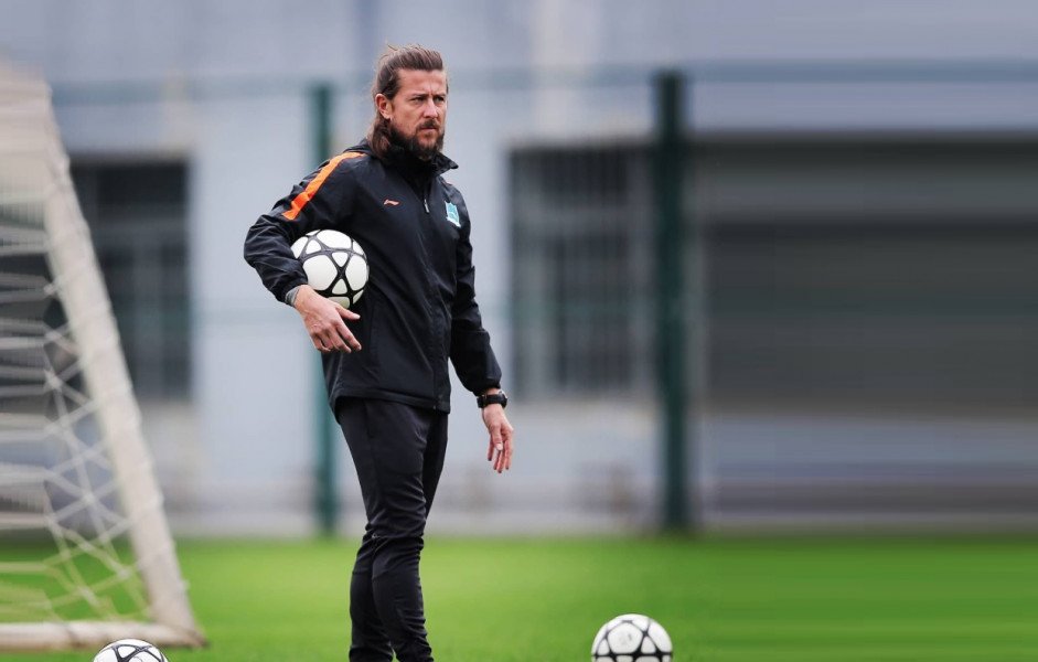 الجامعة الملكية المغربية لكرة القدم تنفصل عن مدرب المنتخب الوطني