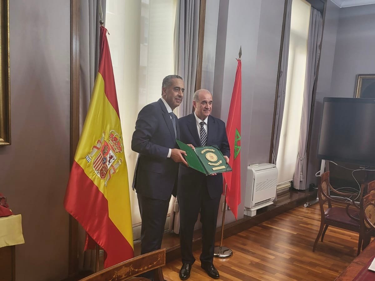 حموشي يجري مباحثات ثنائية مع عدد من نظرائه الإسبان