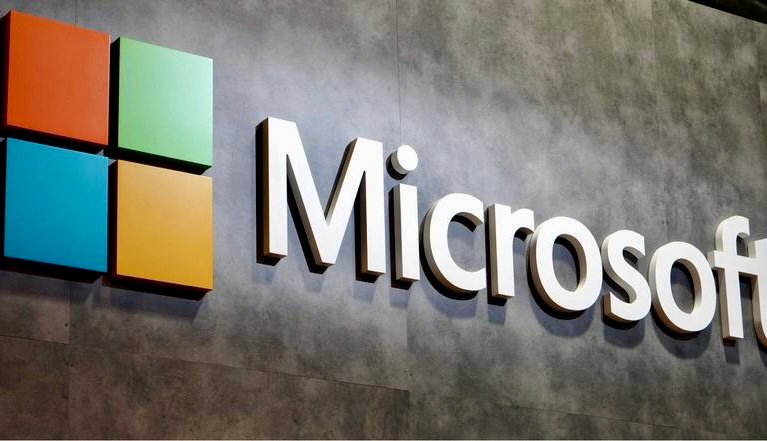 “مايكروسوفت” تعتزم إنشاء بنية تحتية بتايلاند لتطوير الذكاء الاصطناعي