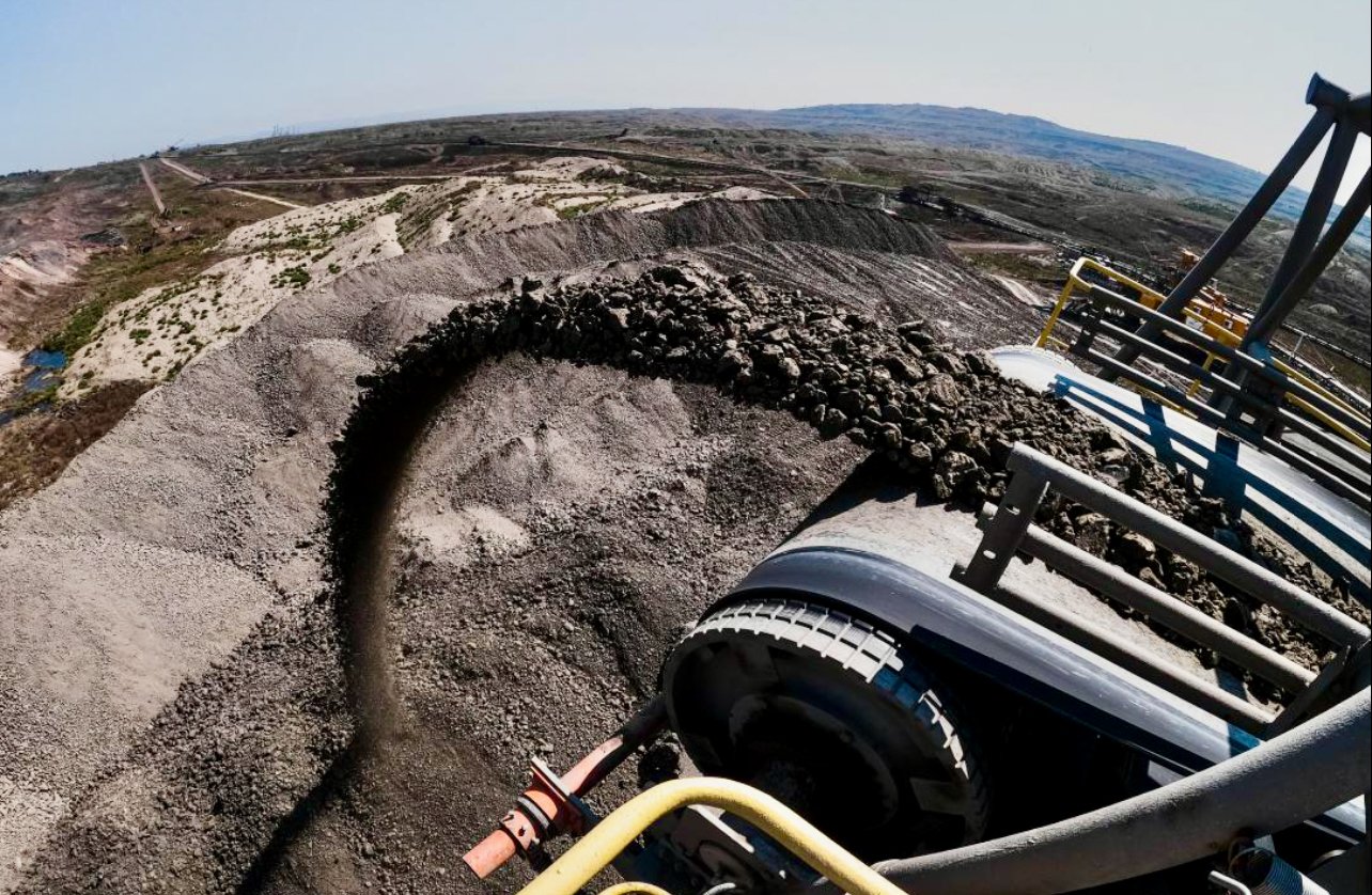 كولومبيا تقرر وقف بيع الفحم لإسرائيل