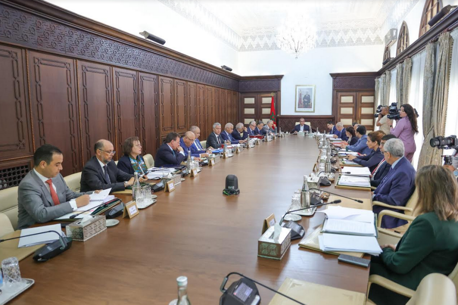 الحكومة تصادق على مشروع مرسوم بشأن إحداث دوائر وقيادات جديدة