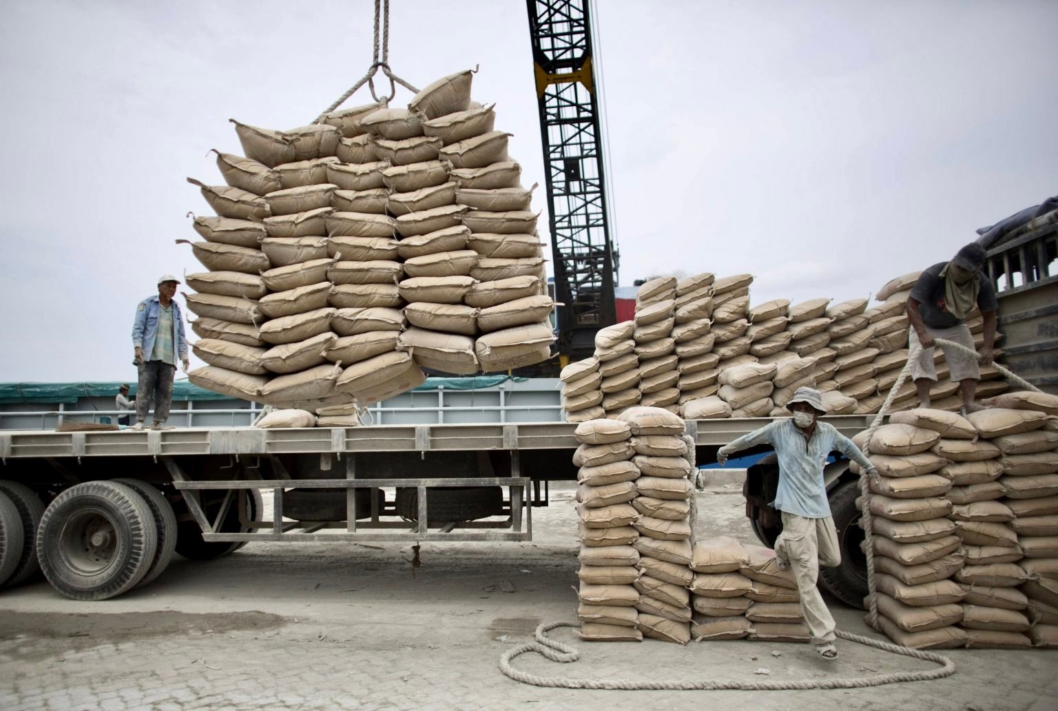 مبيعات الإسمنت تتجاوز 5,52 مليون طن