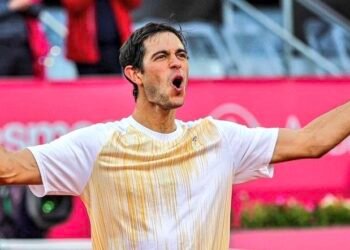 بطولة باشتاد .. البرتغالي بورغيش يحرز اللقب على حساب الإسباني نادال