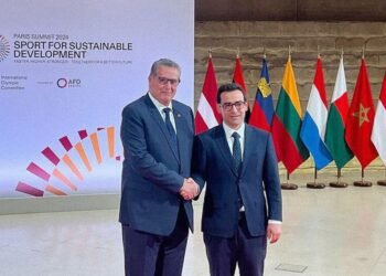 أخنوش يشارك في قمة باريس حول “الرياضة والتنمية المستدامة”