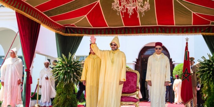 الملك يترأس بالمضيق حفل استقبال بمناسبة عيد العرش المجيد