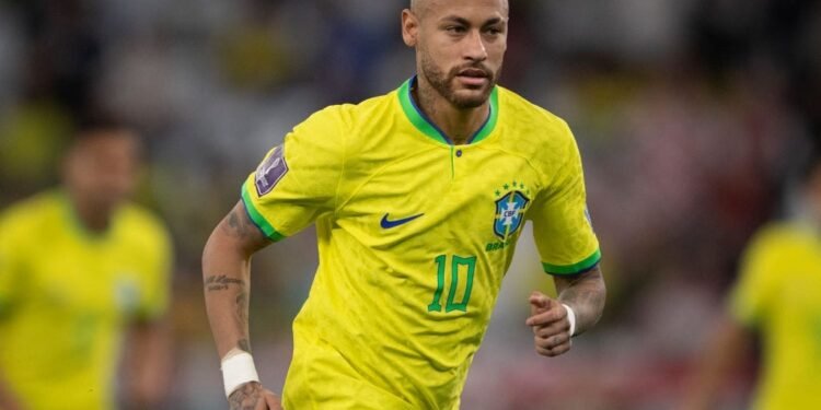 النجم البرازيلي نيمار يشارك في كأس العالم للرياضات الإلكترونية