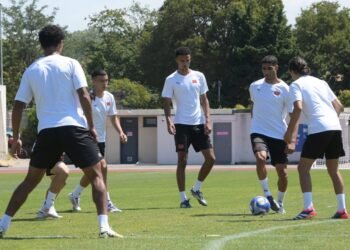 المنتخب الوطني الأولمبي يُنهي استعداداته لمباراة إسبانيا