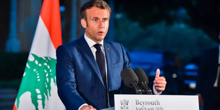 فرنسا تدعو مواطنيها إلى مغادرة لبنان بسبب خطر التصعيد العسكري