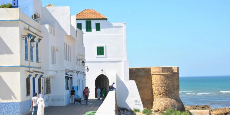 توقعات أحوال الطقس اليوم الأربعاء بالمملكة